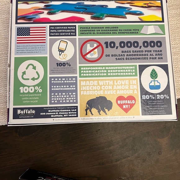 Buffalo David Bitton Farm Market Puzzle – Multicolored Produce Illustration - Picture 3 of 3